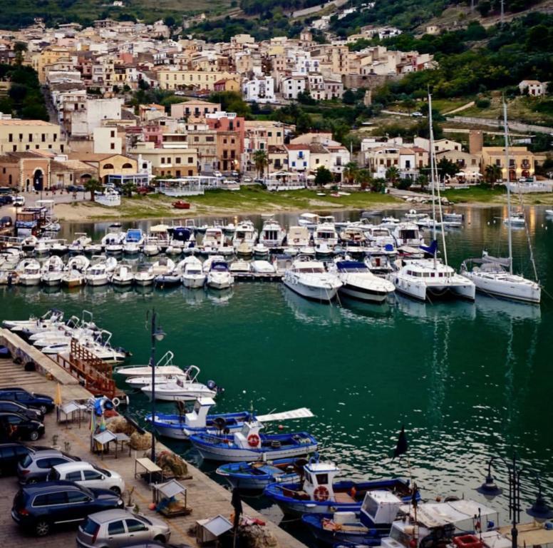 Casa Marte Lejlighed Castellammare del Golfo Eksteriør billede